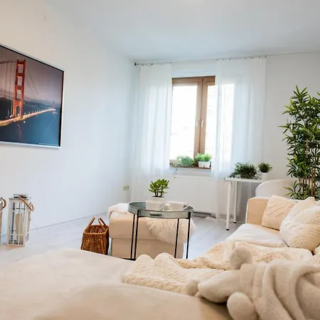 Lux-centrum Apartman *